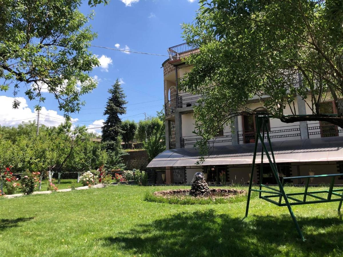 Chez Yvette Bed & Breakfast Garni Eksteriør bilde